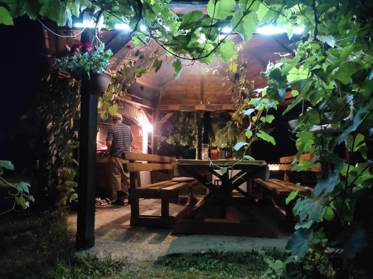 Apartments Eco Forest Resort Rakovica Ngoại thất bức ảnh